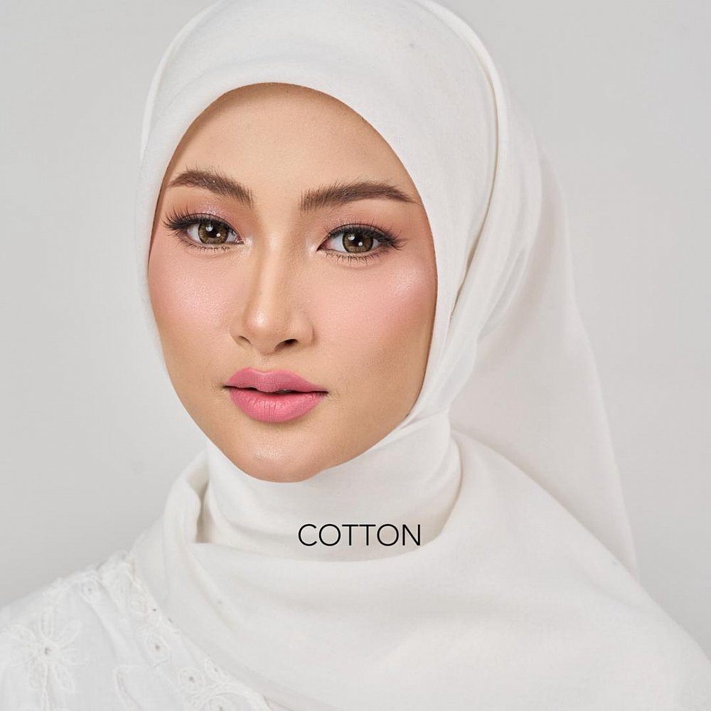 Lip Velvet 2026 | MOISTURISING | LIGHTWEIGHT | HYDRATING